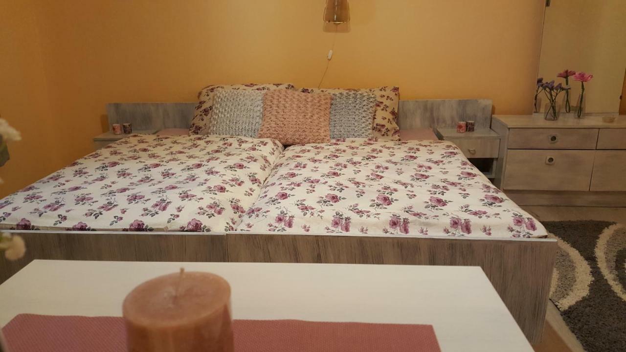 Apartment Kristina Vlasici Luaran gambar