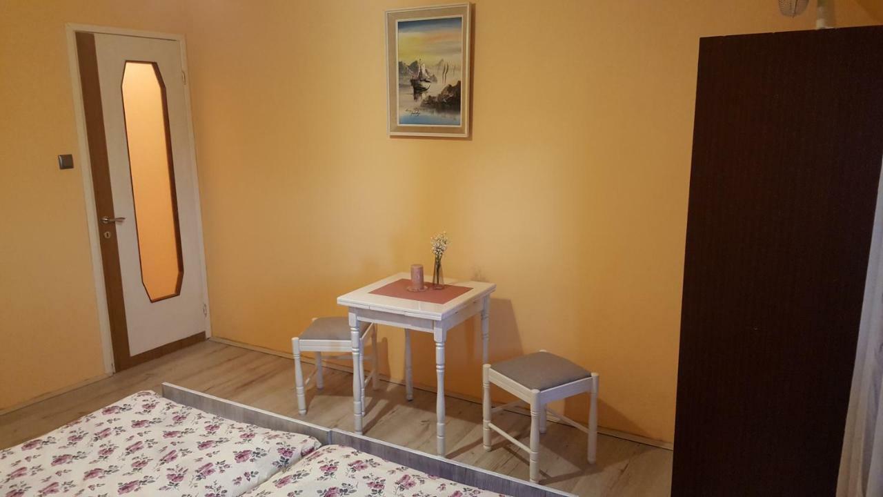 Apartment Kristina Vlasici Luaran gambar